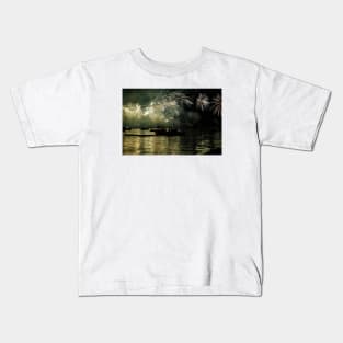 Fireworks green Zurich Lake Kids T-Shirt